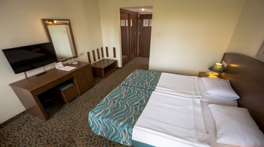 Dosi Hotel