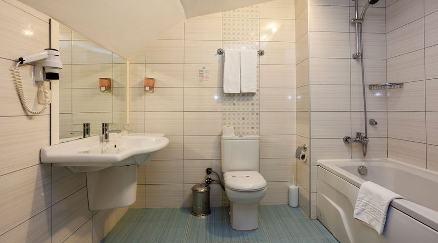 Dosi Hotel