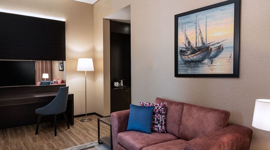 4* Four Points by Sheraton Production City vb.