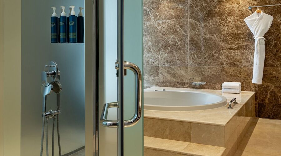4* Four Points by Sheraton Production City vb.
