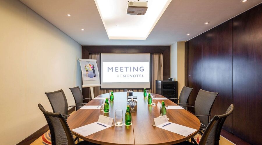 4* Novotel Dubai WTC vb.