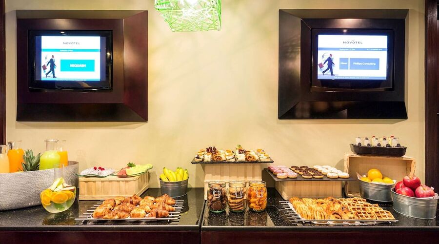 4* Novotel Dubai WTC vb.