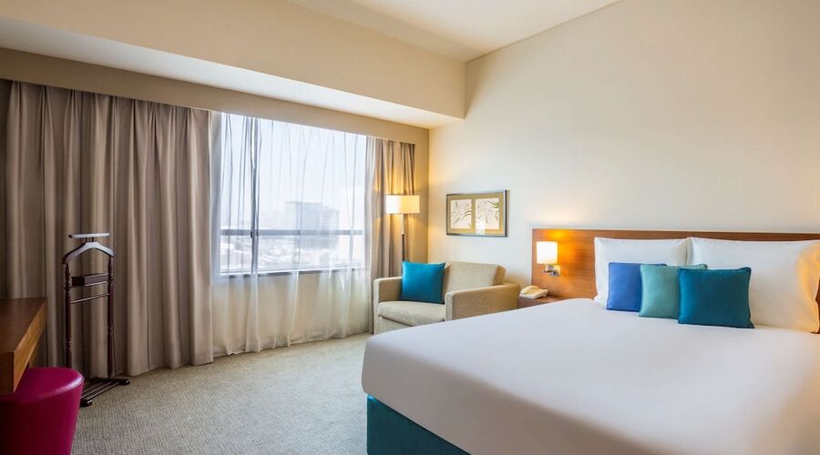 4* Novotel Dubai WTC vb.