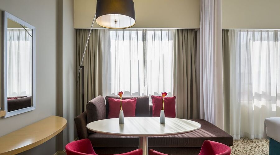 4* Novotel Dubai WTC vb.