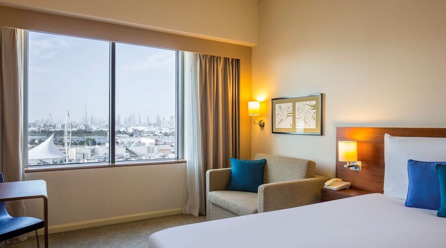 4* Novotel Dubai WTC vb.