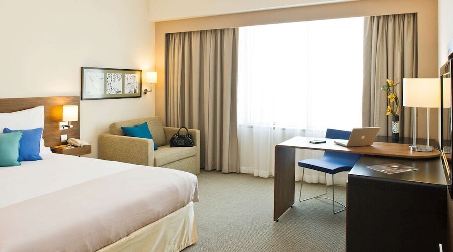 4* Novotel Dubai WTC vb.