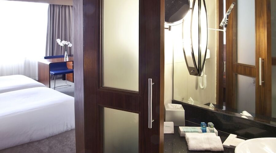 4* Novotel Dubai WTC vb.