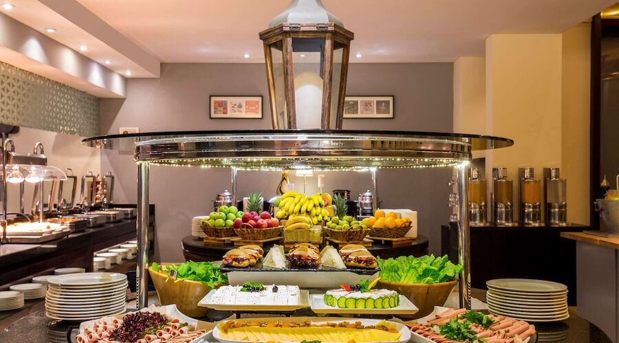 4* Novotel Dubai WTC vb.