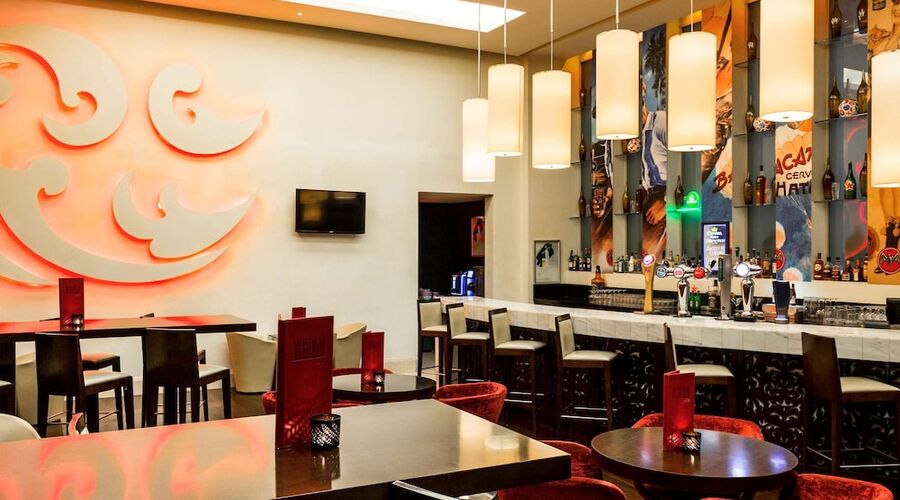 4* Novotel Dubai WTC vb.