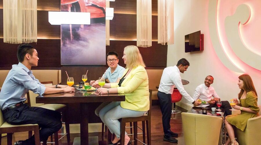 4* Novotel Dubai WTC vb.