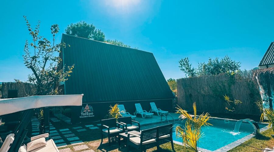 TolSoo Wooden House