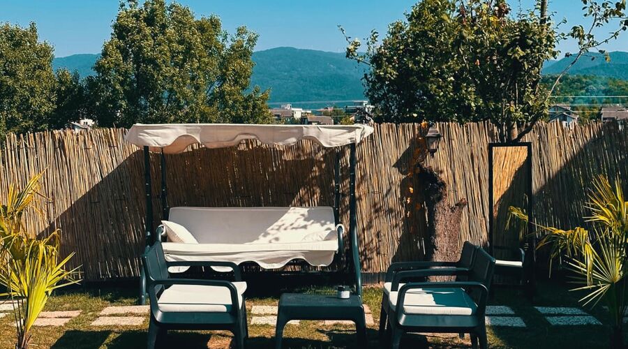 TolSoo Wooden House